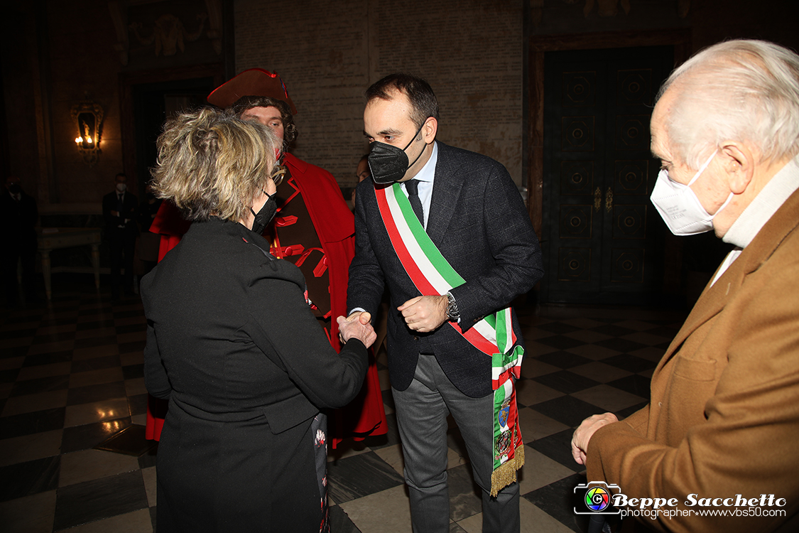 VBS_0696 - Investitura Ufficiale di Gianduja e presentazione Giacometta.jpg